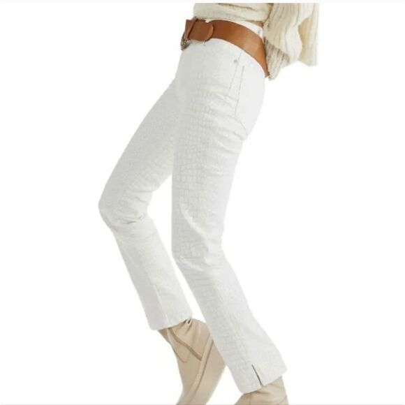 NWT Free People Lydia Embossed Straight Leg Jean - Picture 3 of 8